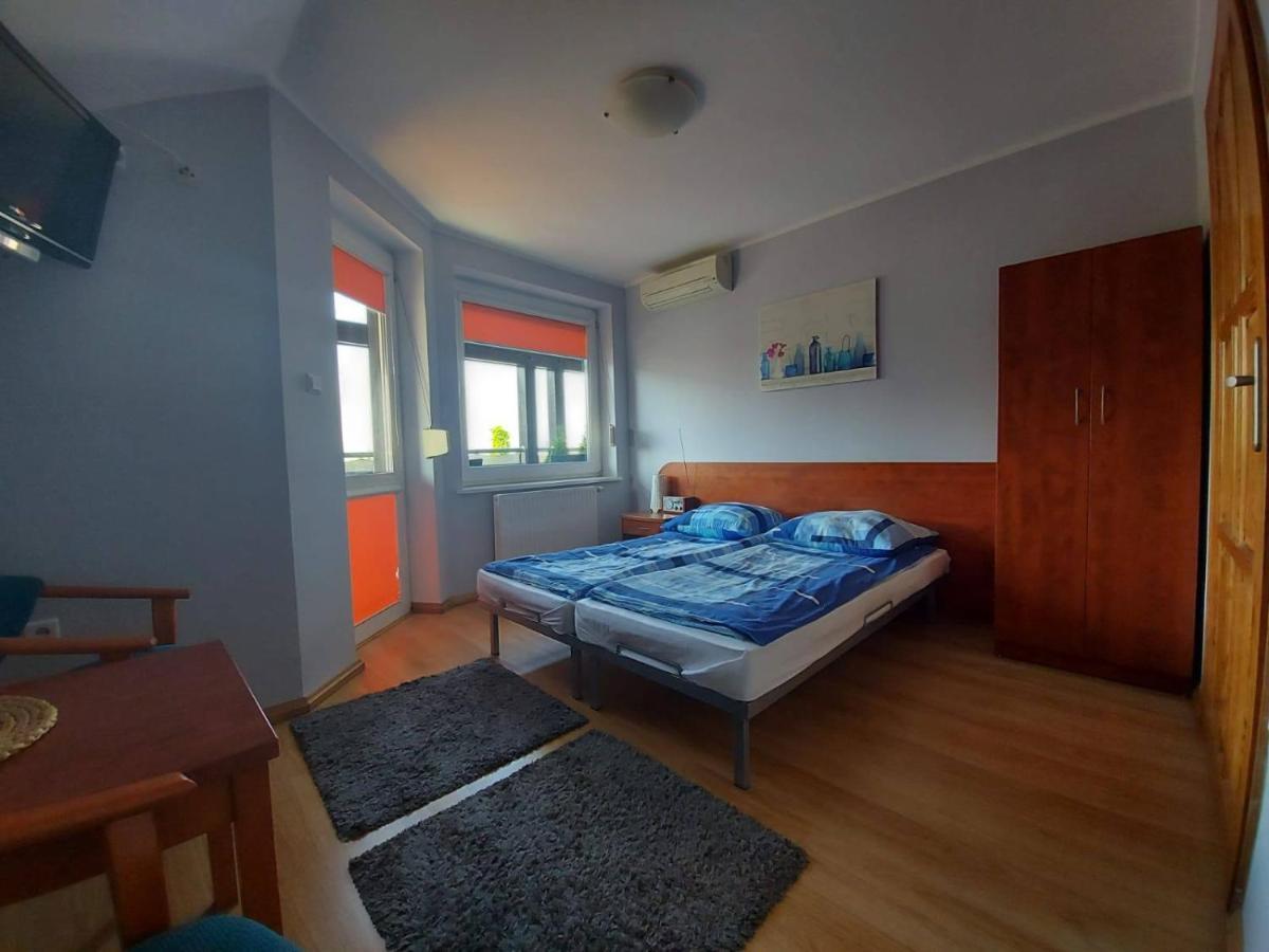 Hotel Wynajem Pokoi Gabriela Makarska Darłówko Exterior foto